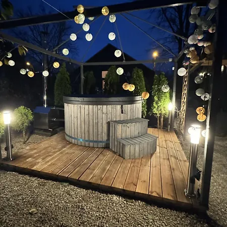 Amazing Little House On An Island With Garden Vakantiehuis *